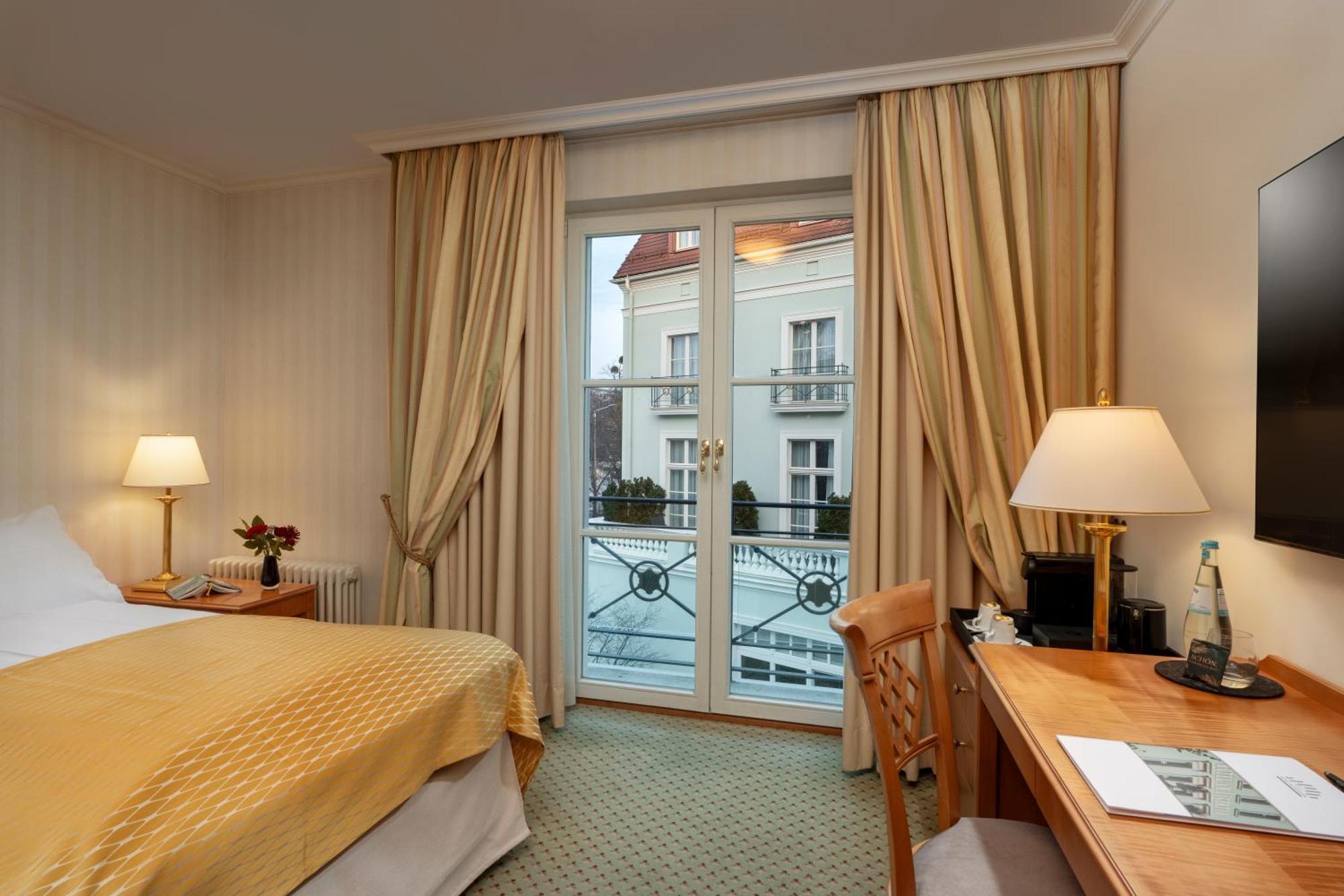 Hotel Am Jaegertor Potsdam Exterior photo